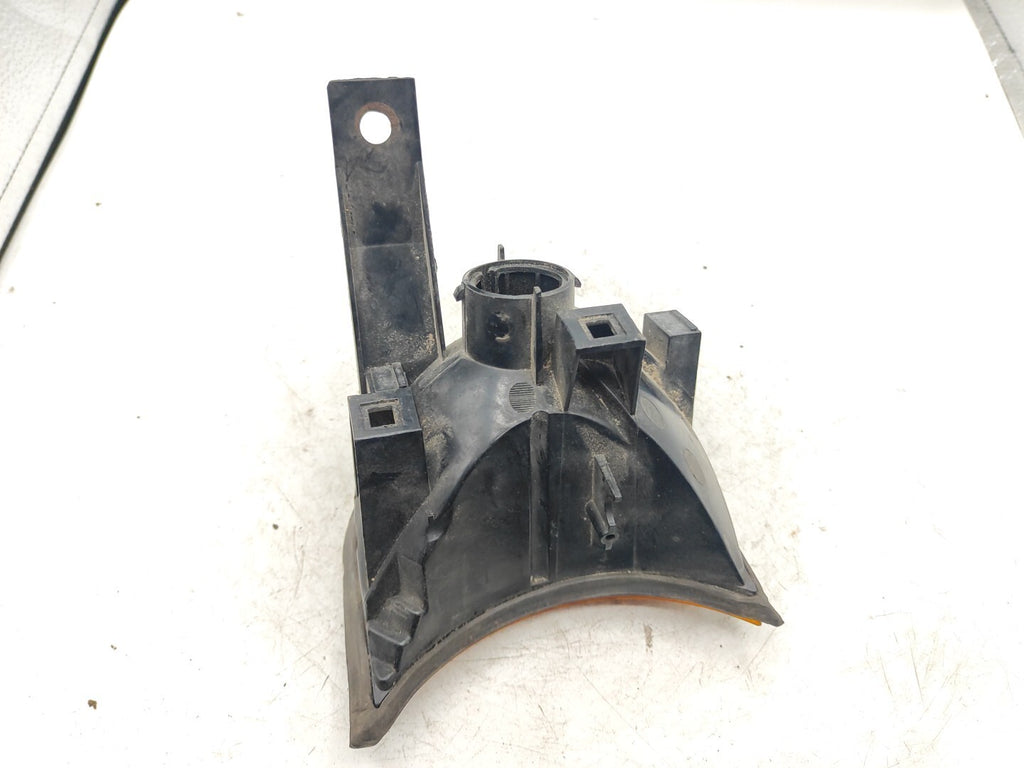 BMW 5 Series E34 525i Front Right Side Indicator Turn Light 1384034