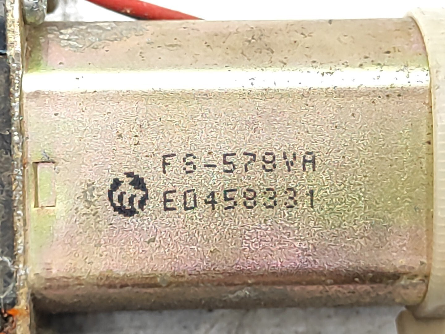 BMW 5 SERIES E39 3.0D 142kW Estate 2002 Rear Tailgate Lock Motor 8362371