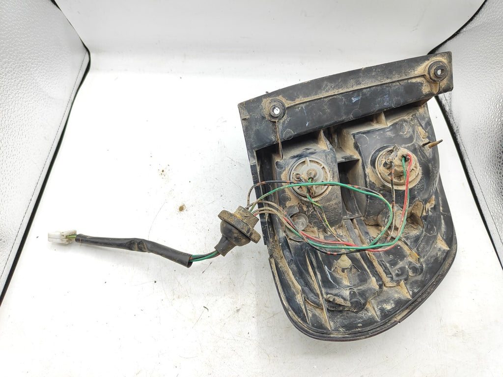 Mazda 626 Caravan 1999 LHD Rear Right Side Taillight Lamp Light R2265R