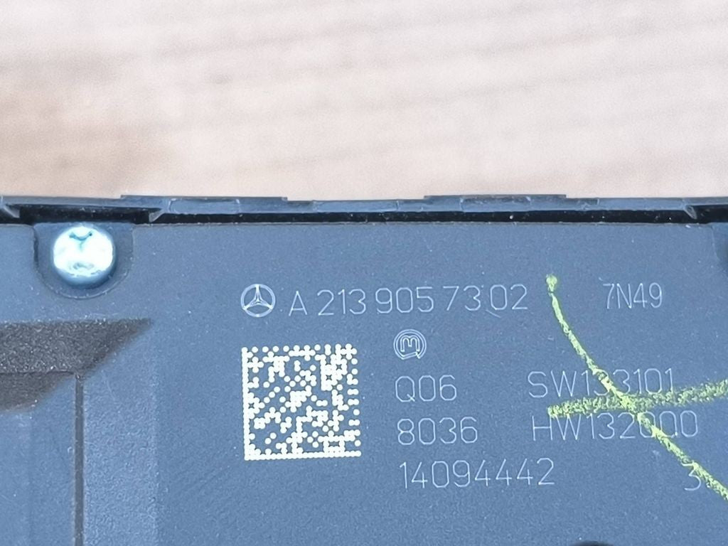Mercedes-Benz E W213 2017 Front Left Seat heating switch A2139057302 