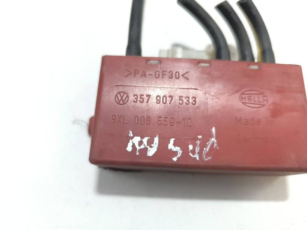 Volkswagen PASSAT B4 1995 control unit module 357907533 