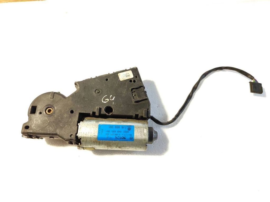 Volkswagen Golf IV MK4 1999 Sunroof electric motor actuator 1J6959591 
