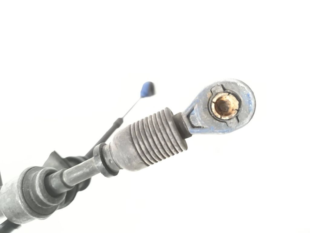 Alfa Romeo 147 Petrol 2001 Gear shift cable linkage 46825158 