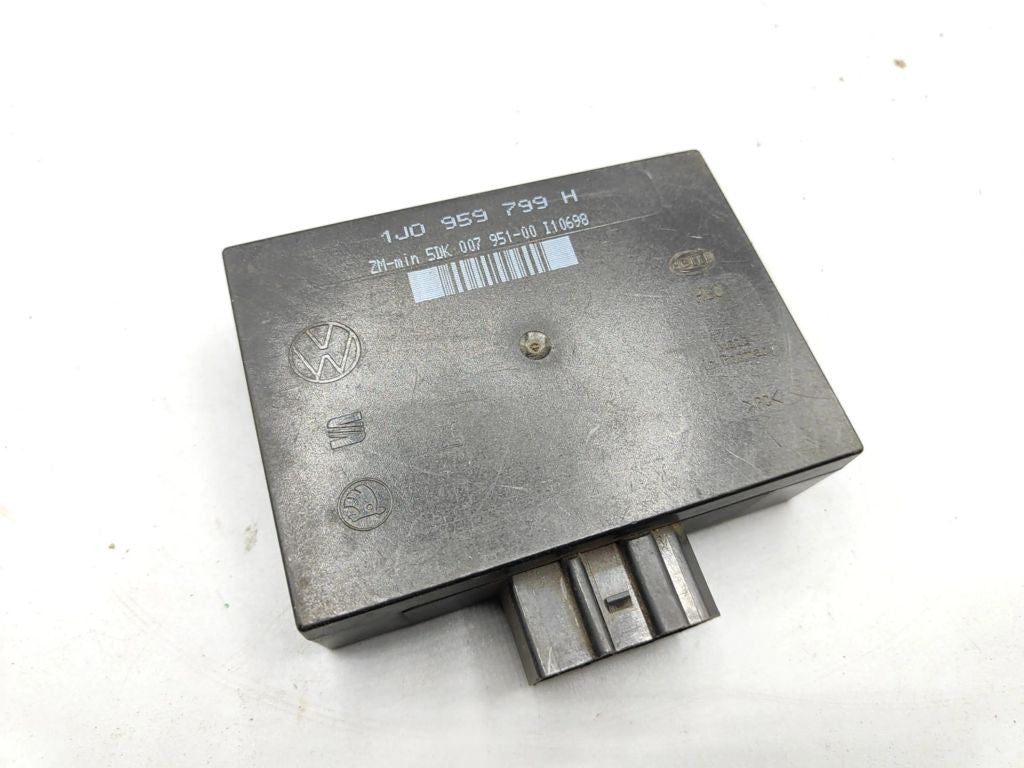 Volkswagen Golf IV 1999 Comfort convenience body module 1J0959799H 