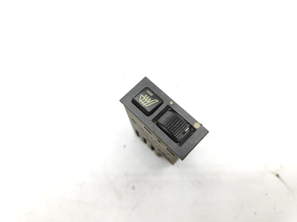 BMW 5 SERIES E39 530D 1999 Heated Seat Switch Button 8352259 61318352259