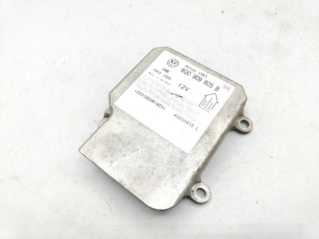 Volkswagen PASSAT B5 1998 Control unit module 6Q0909605B 