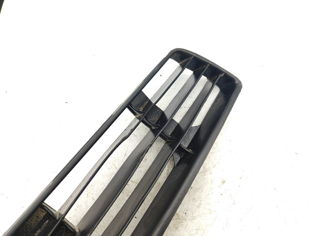 Audi A4 B5 1.8T Petrol Avant 1998 Front Lower Bumper Grill 8D0807683