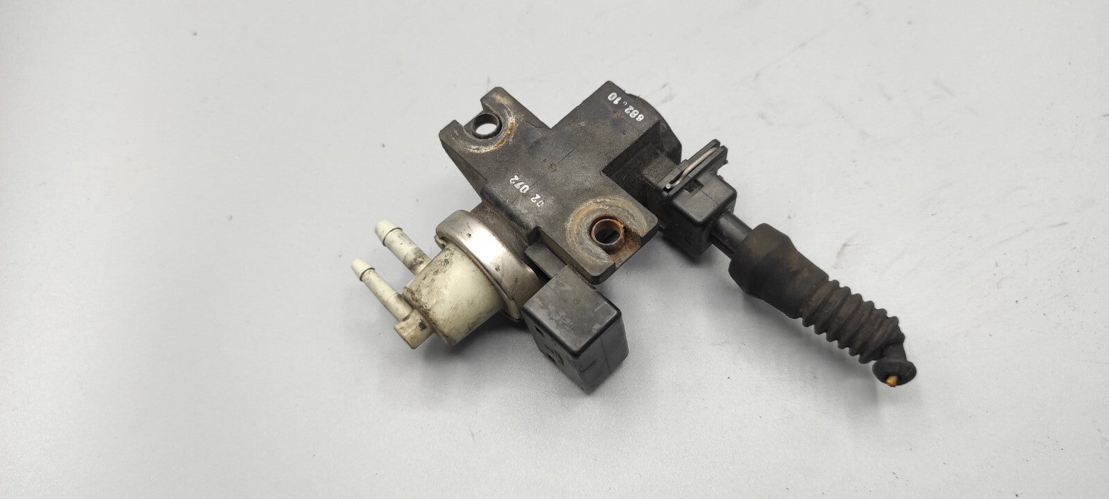 Alfa Romeo 156 2.4JTD 110kW 2002 Turbo Pressure Solenoid Valve 46768250