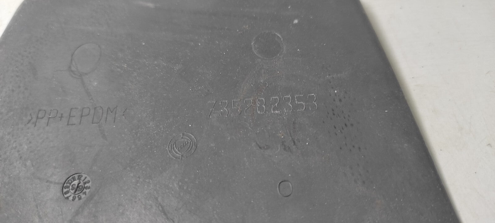 Alfa Romeo 147 1.9JTD 103kW 2002 Front Dash Panel Rubber Mat 735282353