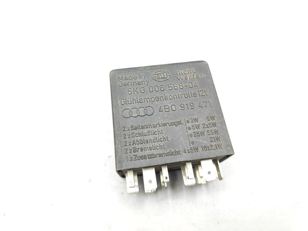 Audi A4 S4 B5 8D 2001 relay 4B0919471 