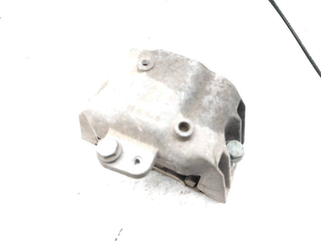 Volkswagen Golf Bora 1.9TDI 2000 Engine Right Mount Support 1J0199262