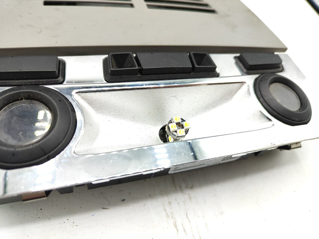 BMW E90 E91 330D 170kW 2006 Interior roof reading dome light 6945200