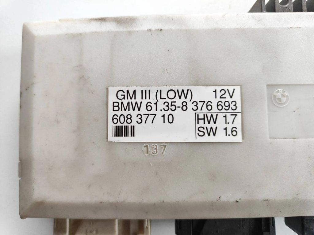 BMW 5 E39 523 1999 Comfort convenience body module 61358376693 