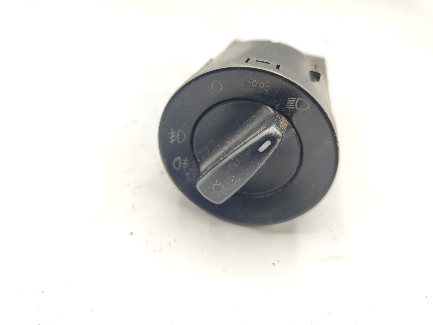 Volkswagen VW GOLF MK4 2000 Front Panel Headlight Switch 1C0941531