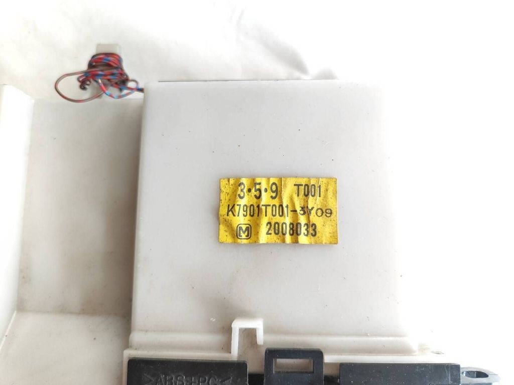 Mazda Xedos 9 1995 Climate control unit module K7901T001 