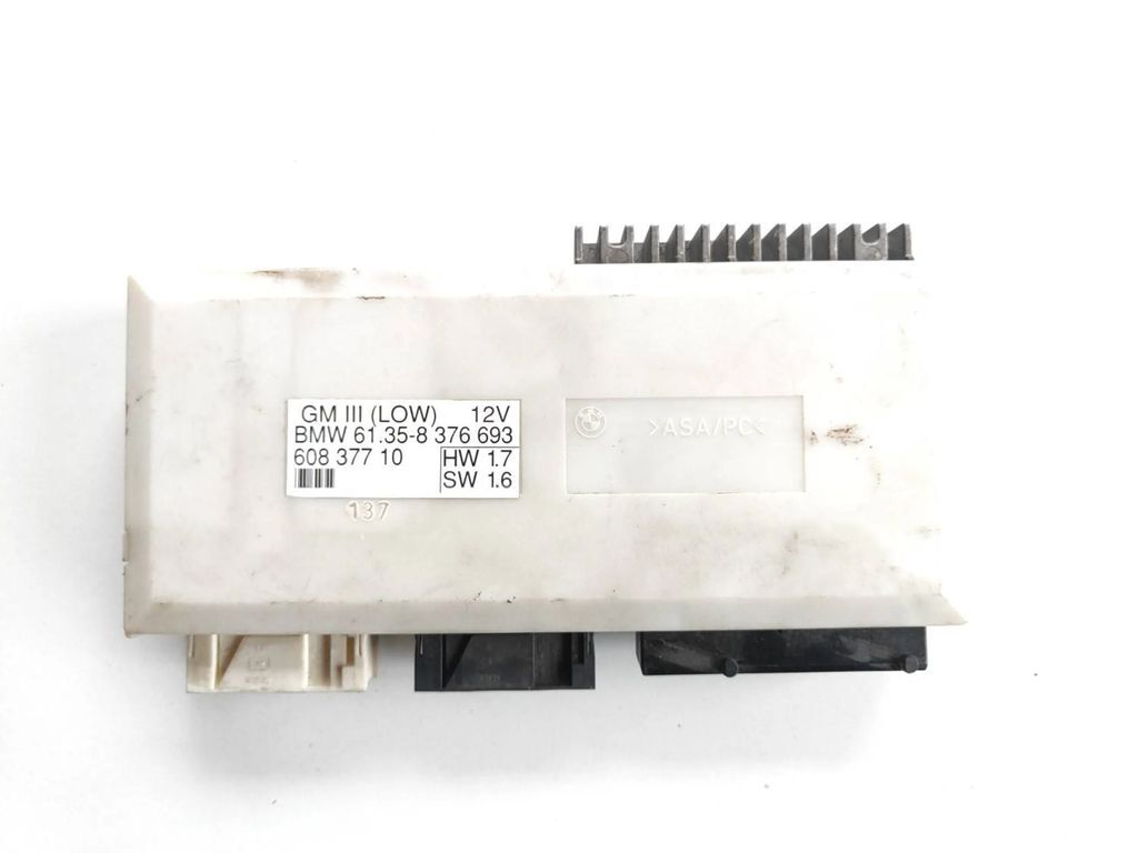 BMW 5 E39 523 1999 Comfort convenience body module 61358376693 