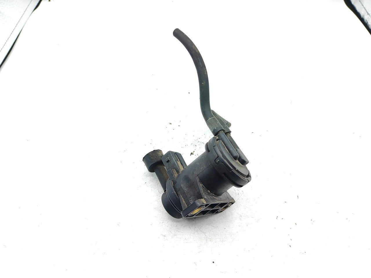 Alfa Romeo 166 2.4JTD 2002 Engine Vacuum Air Valve 46524556