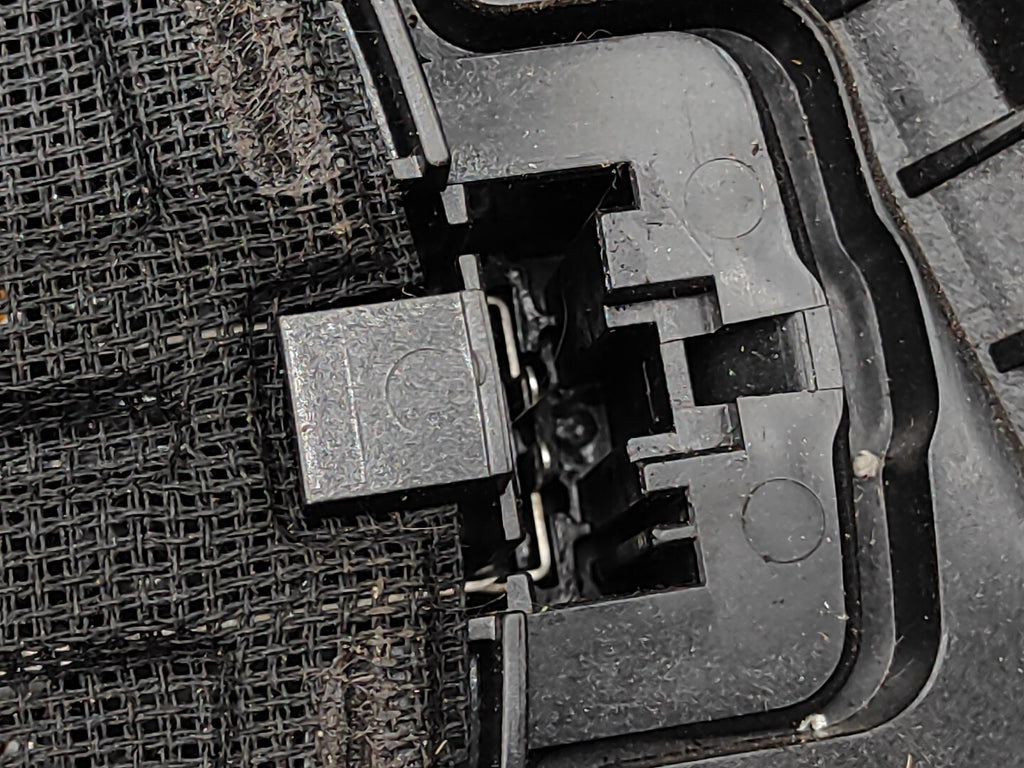 BMW E61 530D 170kW 2006 Front Right Interior Audio Speaker 6919354 65136919354