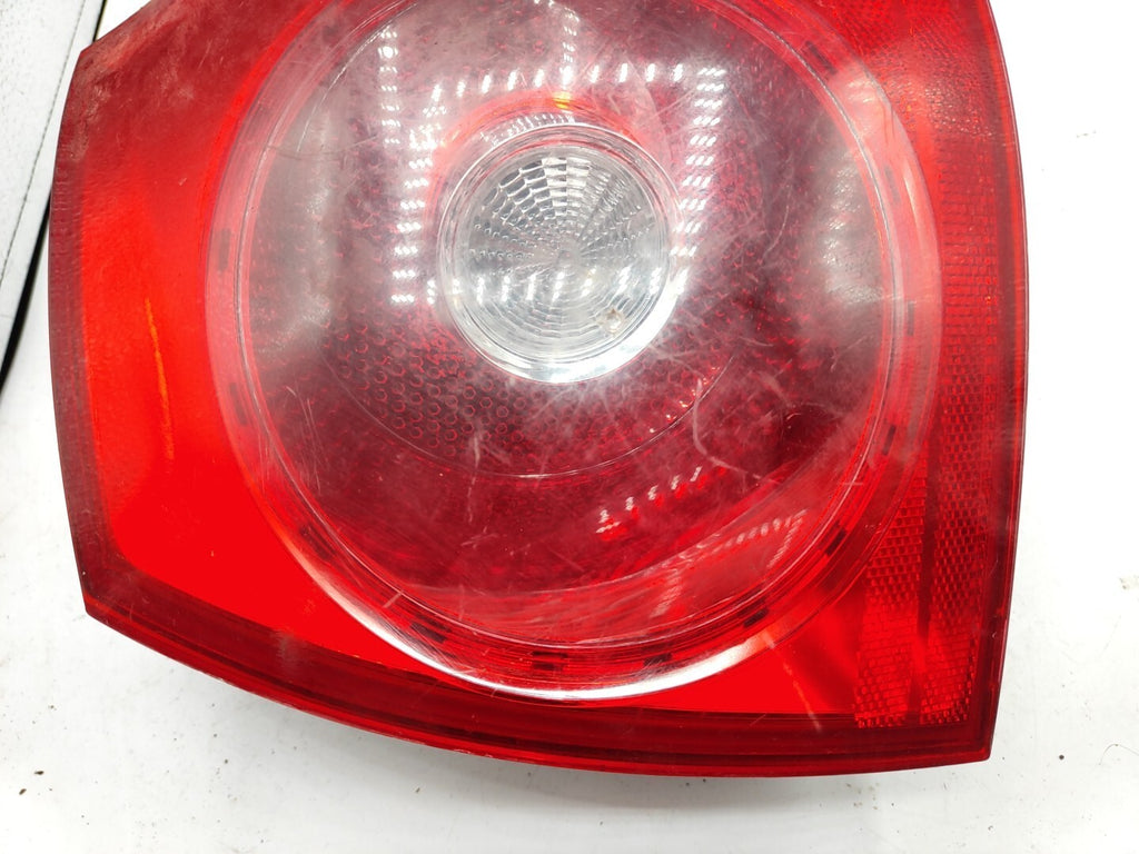 Volkswagen Golf MK5 2005 LHD Rear Right Taillight Light 1K6945096M