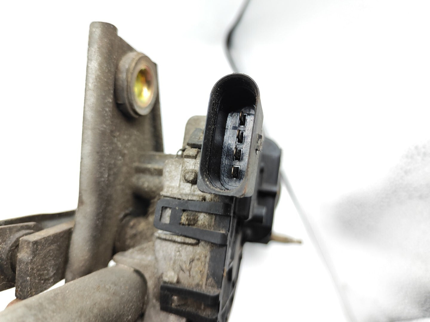 Alfa Romeo 147 2.0 Twin Spark 2004 LHD Front Wiper Linkage Motor 0390241514