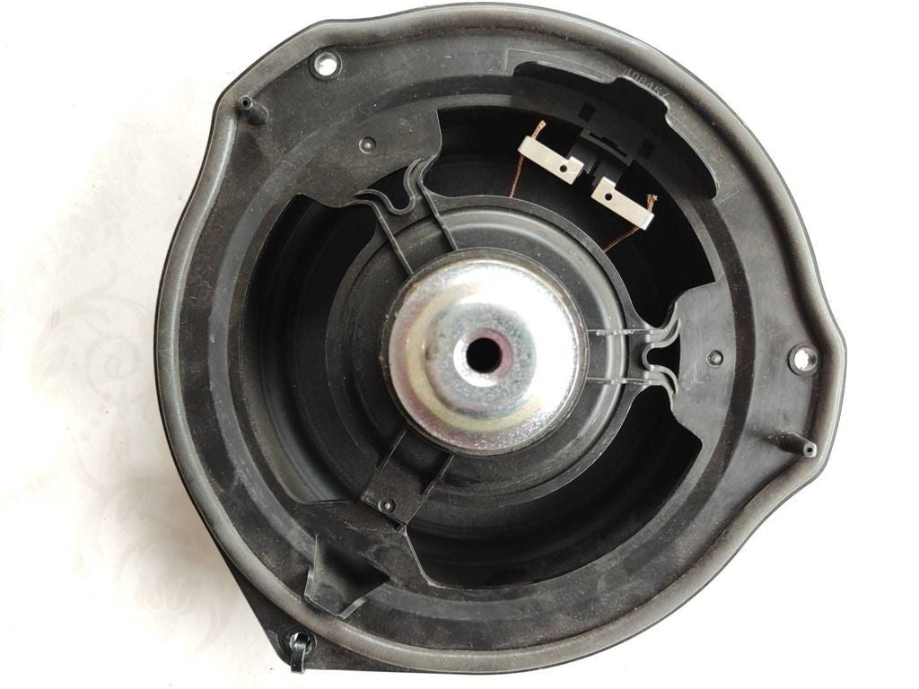 Mercedes-Benz C W204 2008 front door speaker A2049062401 