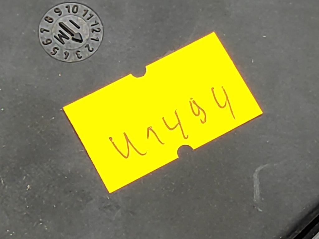 BMW 5 Series E61 530D 170kW 2006 Fuse Box Module 6906619 6906618