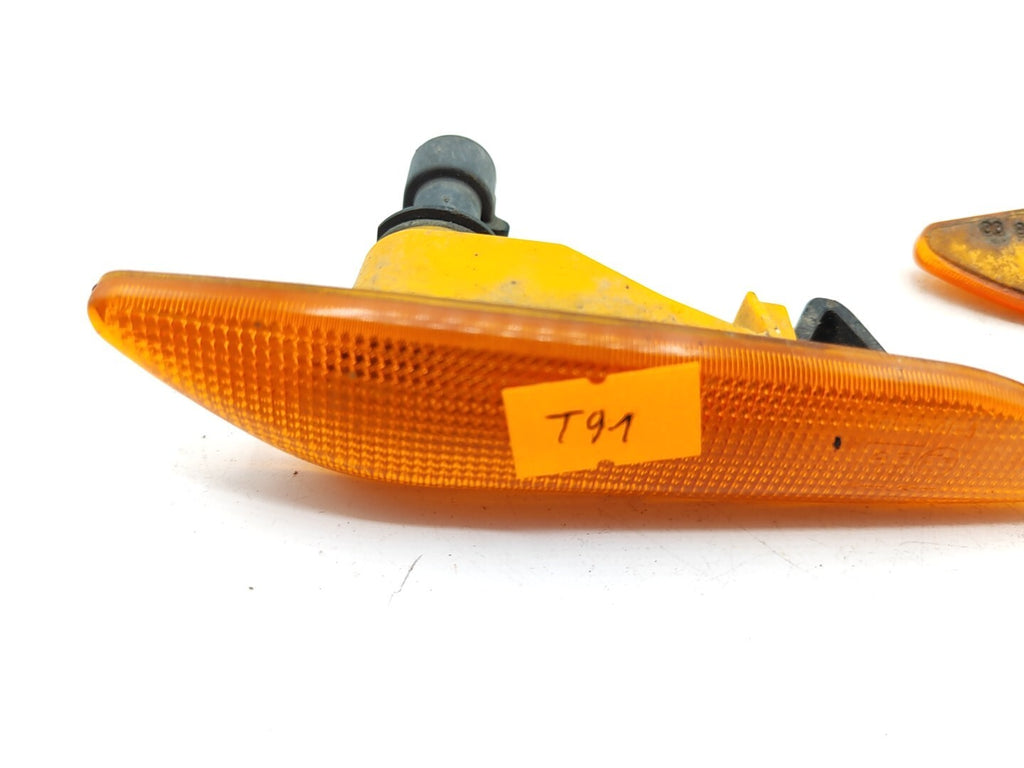 Alfa Romeo 156 2.4JTD SW 2000 Front Orange Indicator Turn Light Set