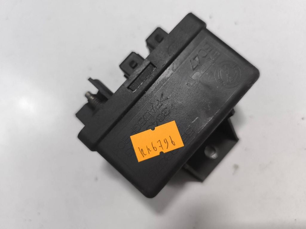 Alfa Romeo 156 JTD 2003 Glow plug pre heat relay 55193073 