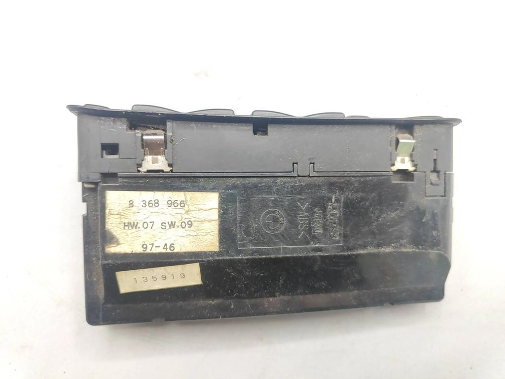 BMW 5 Series E39 2002 LHD Front Electric window control switch 8368966 