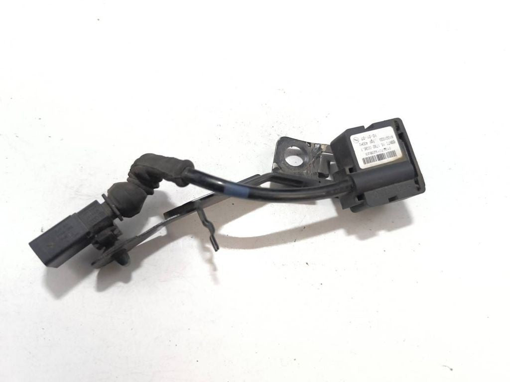Audi A8 S8 D3 4E 2004 Acceleration sensor 4E0616576K 