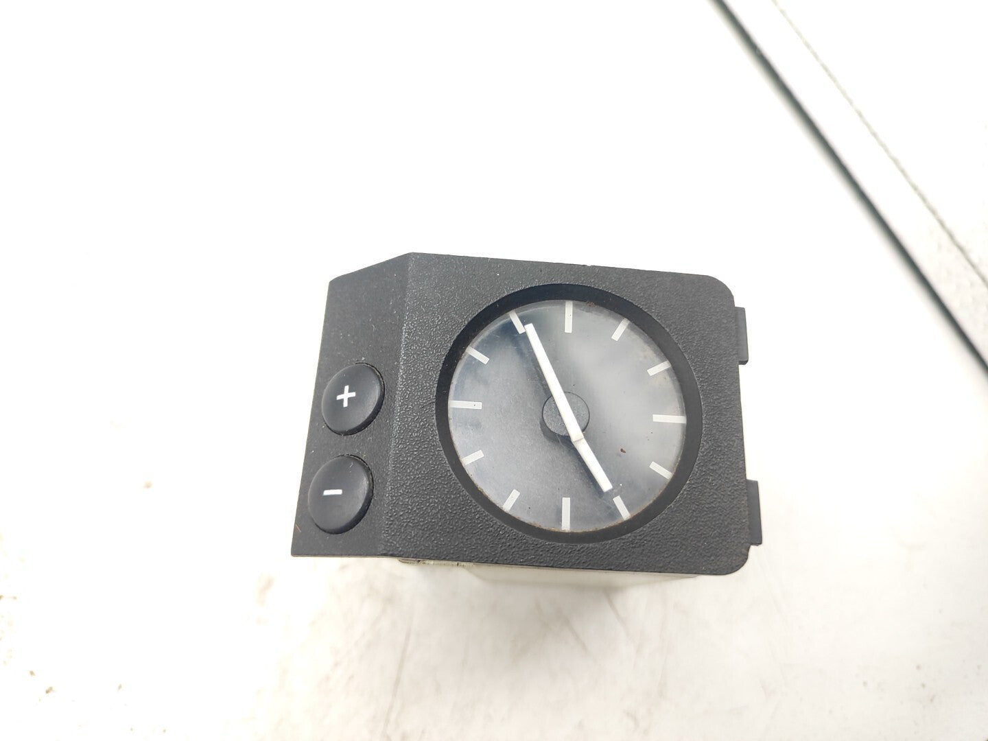 BMW 325i E36 1992 Front Panel Dashboard Clock Screen Display 1387414