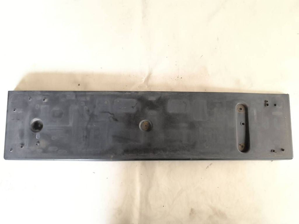 Alfa Romeo 147 1.9JTD FL 2005 Number plate surrounds holder frame 156055411 