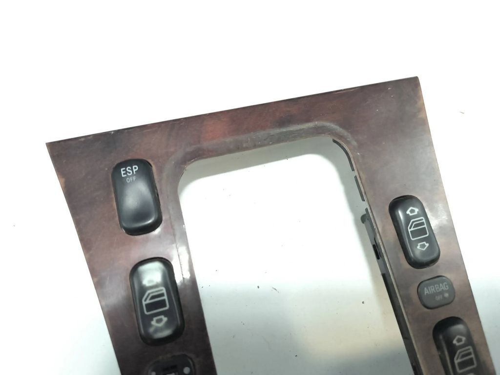 Mercedes-Benz E W210 1996 Gear shifter surround trim plastic 486010 