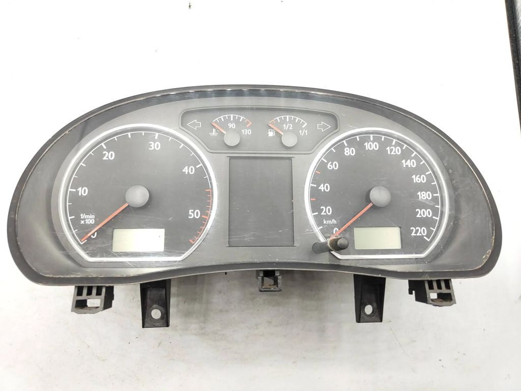 Volkswagen Polo 2005 Diesel LHD speedometer instrument cluster 6Q0920822D 