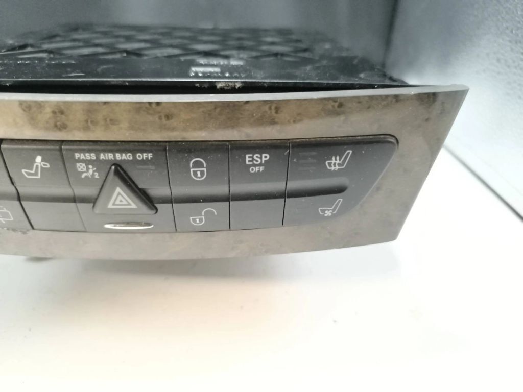 Mercedes-Benz E W211 2003 Hazard switches A2116800552 