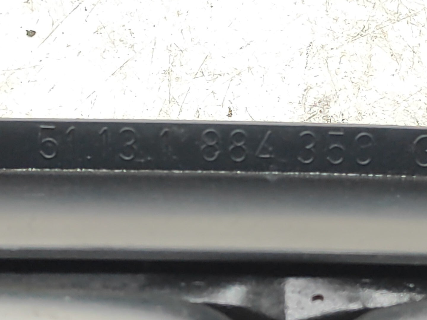 BMW 3 Series E30 1989 Front Center Bumper Kidney Grill 1884350