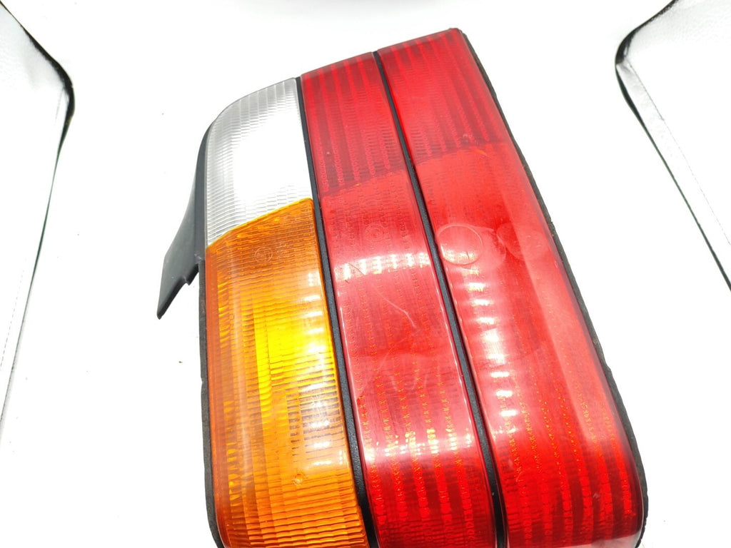 BMW E36 3 Series Sedan 1994 LHD Rear Left Side Taillight Light Lamp E163259