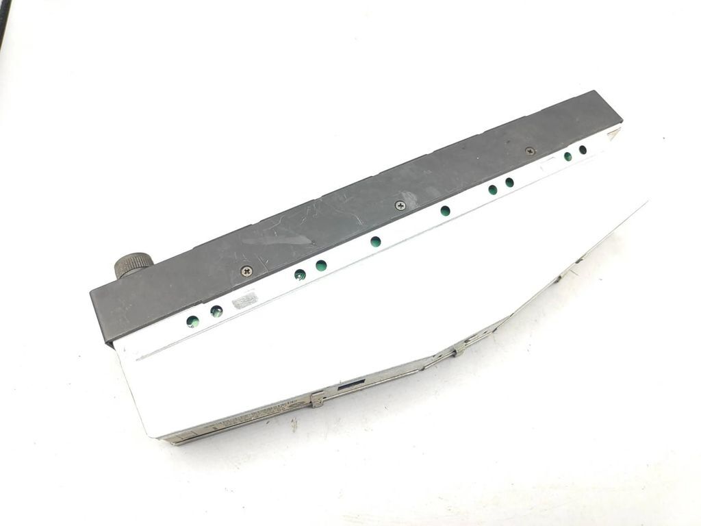 BMW 7 E38 1998 Radio CD player head unit 7608710040 