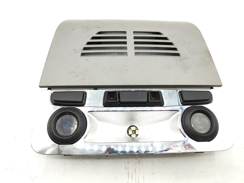 BMW E90 E91 330D 170kW 2006 Interior roof reading dome light 6945200