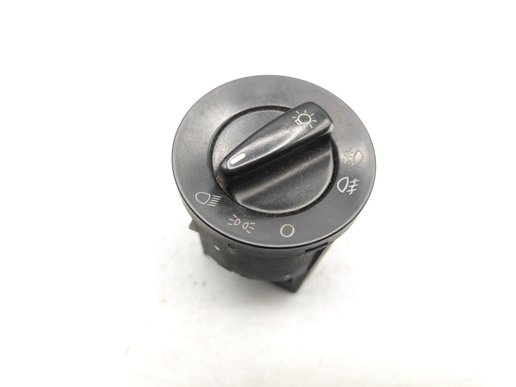 Volkswagen Golf IV 1998 Headlight Control Switch 1C0941531A