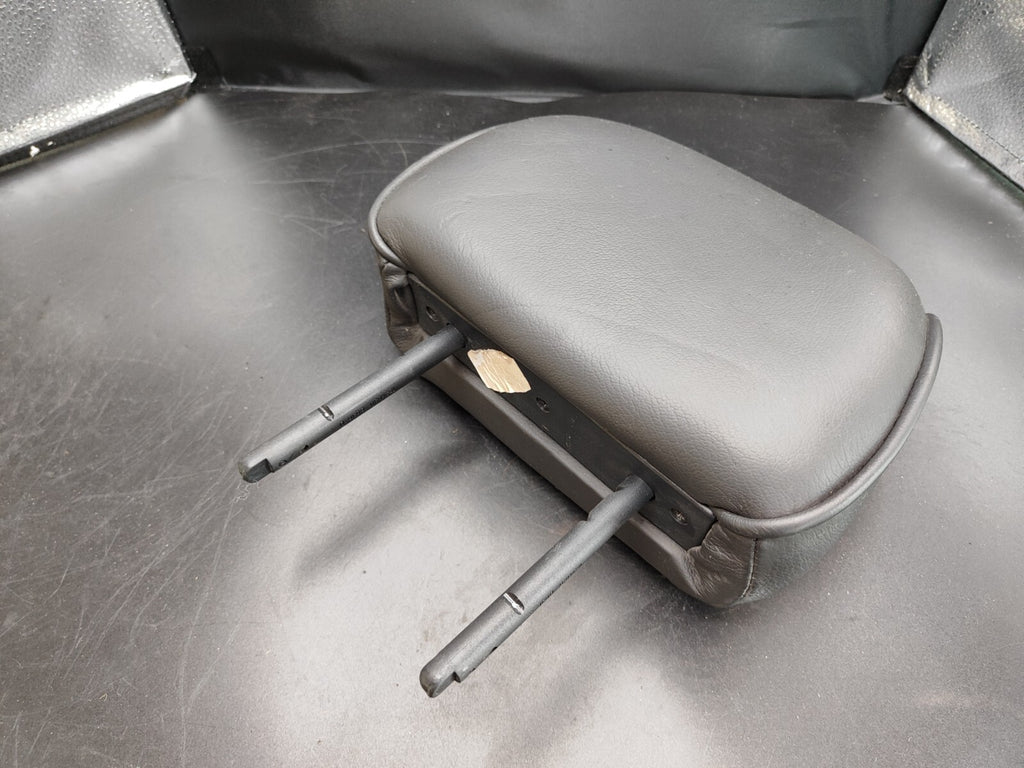 Alfa Romeo 147 1.9JTD 110kW 2003 Rear Interior Seat Headrest Black Leather