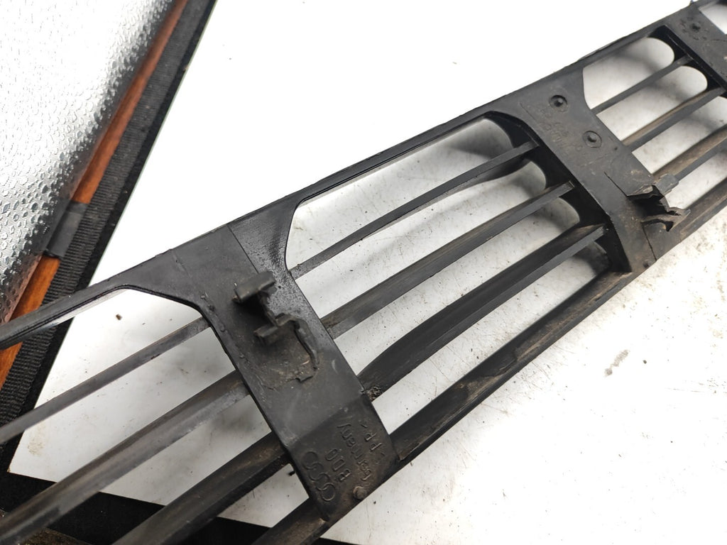 Audi A4 B5 1.8T Petrol Avant 1998 Front Lower Bumper Grill 8D0807683