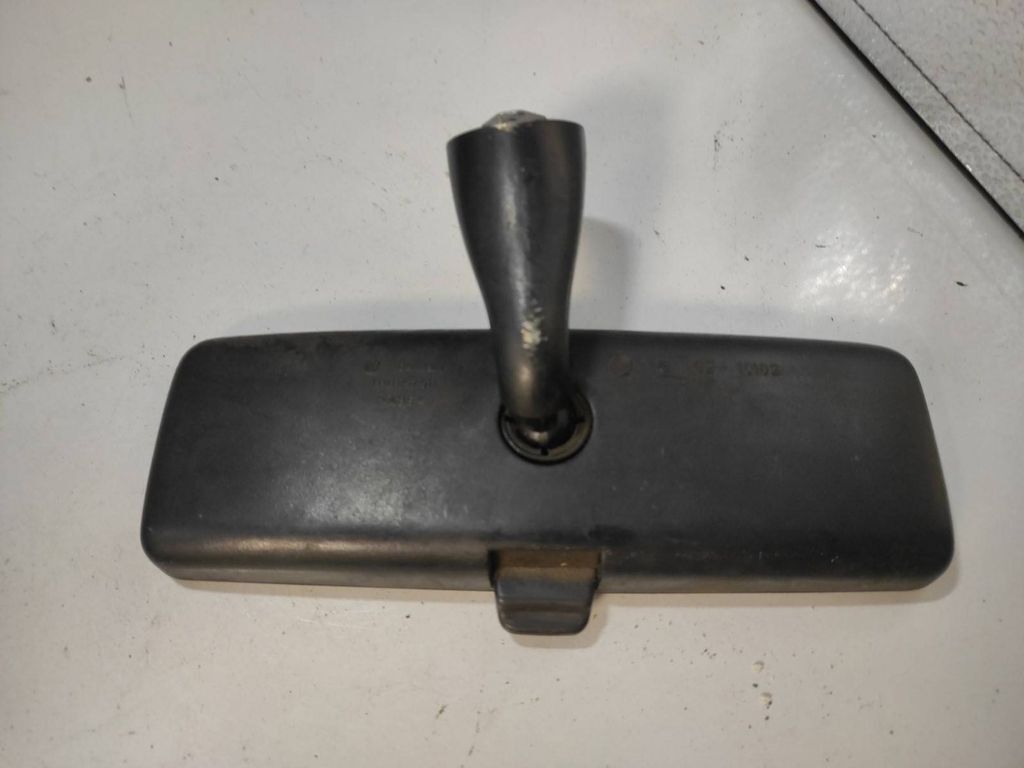 Volkswagen Golf III 1996 Interior rear view mirror 1H0857511 