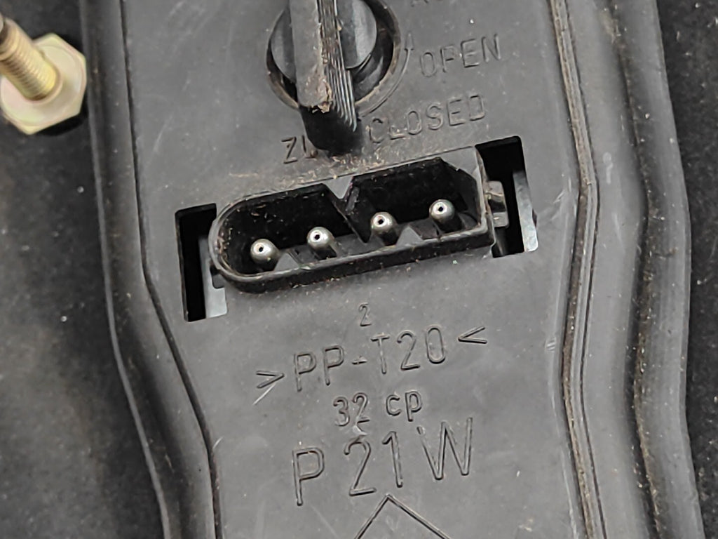 BMW 530 SERIES E39 3.0D 142kW 2002 LHD Rear Right Taillight 6902532