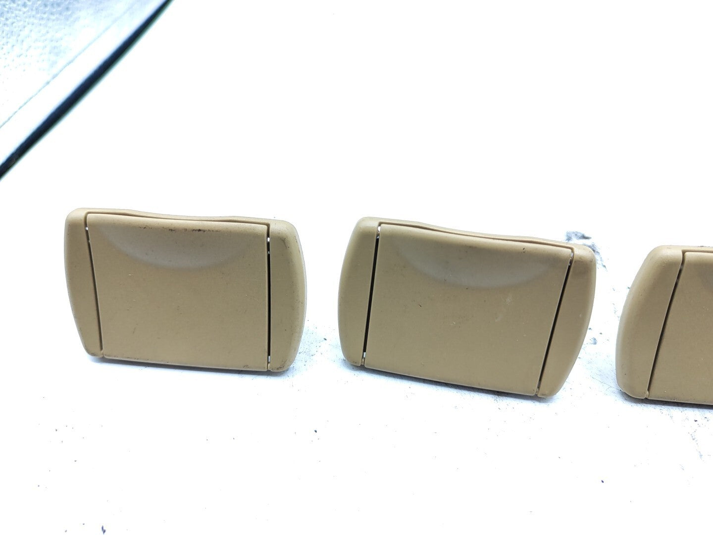 BMW E61 530D 170kW 2006 Estate Rear Boot Tailgate Clip Hook Net Fixing 7116678