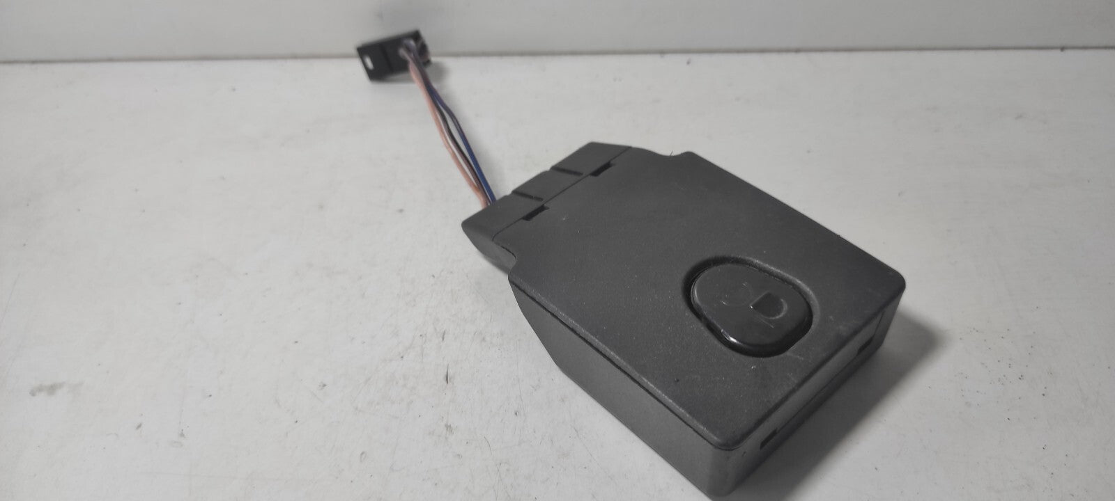 Alfa Romeo 156 1.9JTD 85kW Diesel 2005 Front Windshield Rain Sensor 46771010
