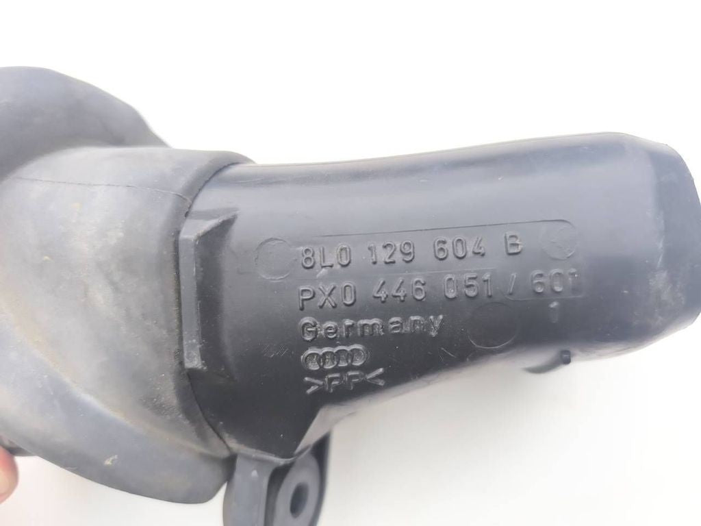 Audi A3 S3 8L 2004 air intake hose pipe snorkel 8L0129604B 