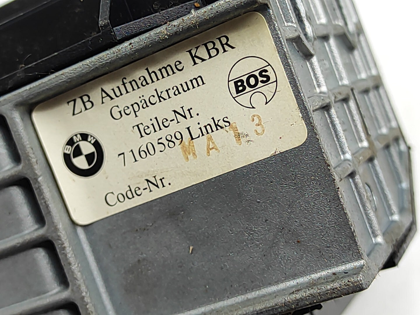 BMW 5 Series E61 530D 170kW 2006 Rear left Parcel Shelf Bracket 7160589