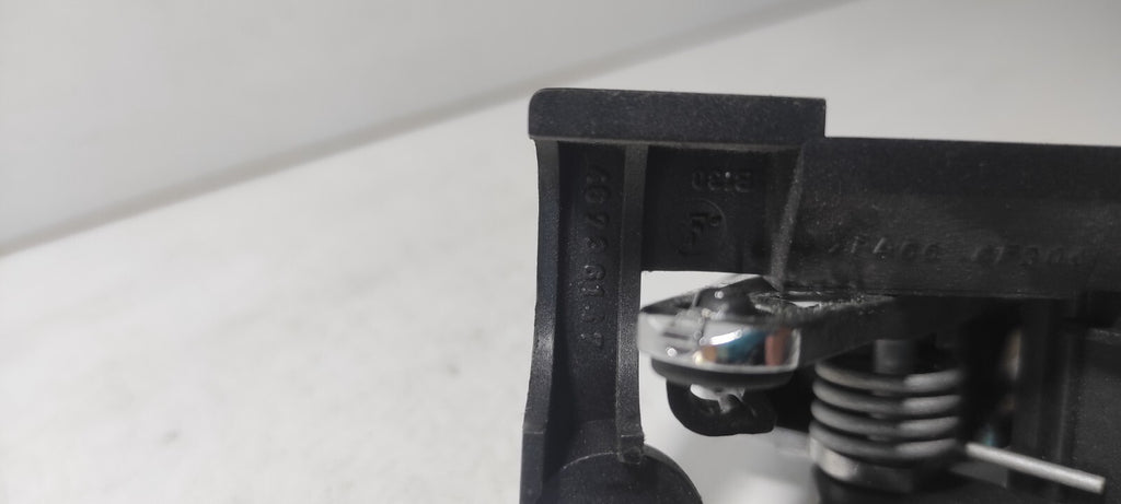 Alfa Romeo 147 1.9JTD 2003 Front Left Door Opening Inner Handle 46736147