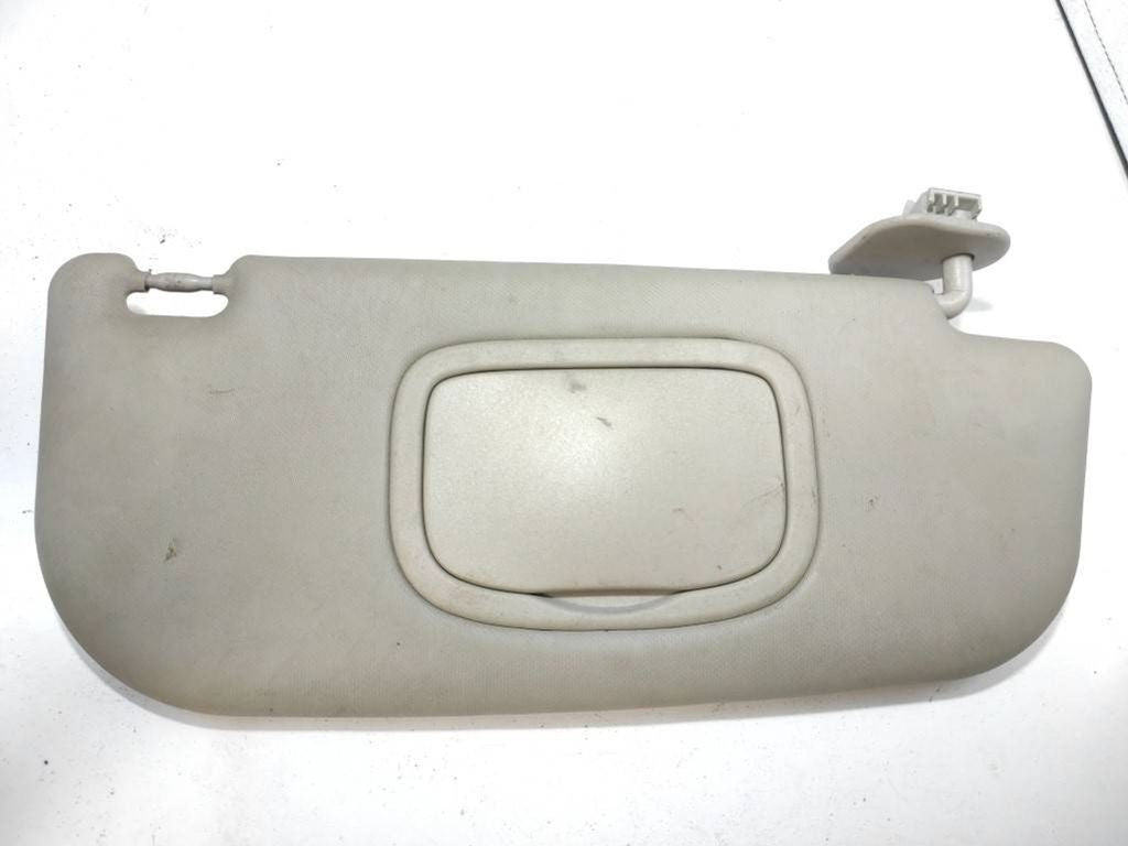 Alfa Romeo GT 3.2 Busso 2007 Front Right sun visor cover